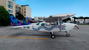 Cessna Airplane, Fligths Holbox