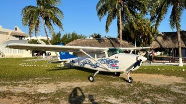 Caravan Airplane, Flights Holbox